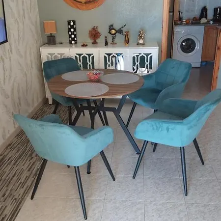 Прекрасный Дом Для Отдыха Apartman